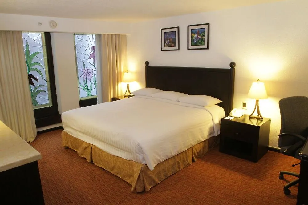 Marriott Puebla Hotel Meson Del Angel 5*,