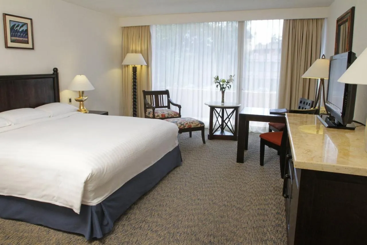 Marriott Puebla Hotel Meson Del Angel