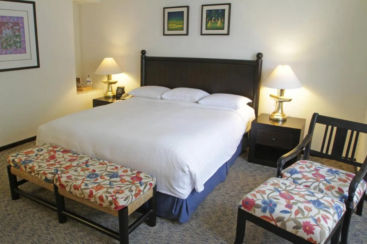 Marriott Puebla Hotel Meson Del Angel 5*,