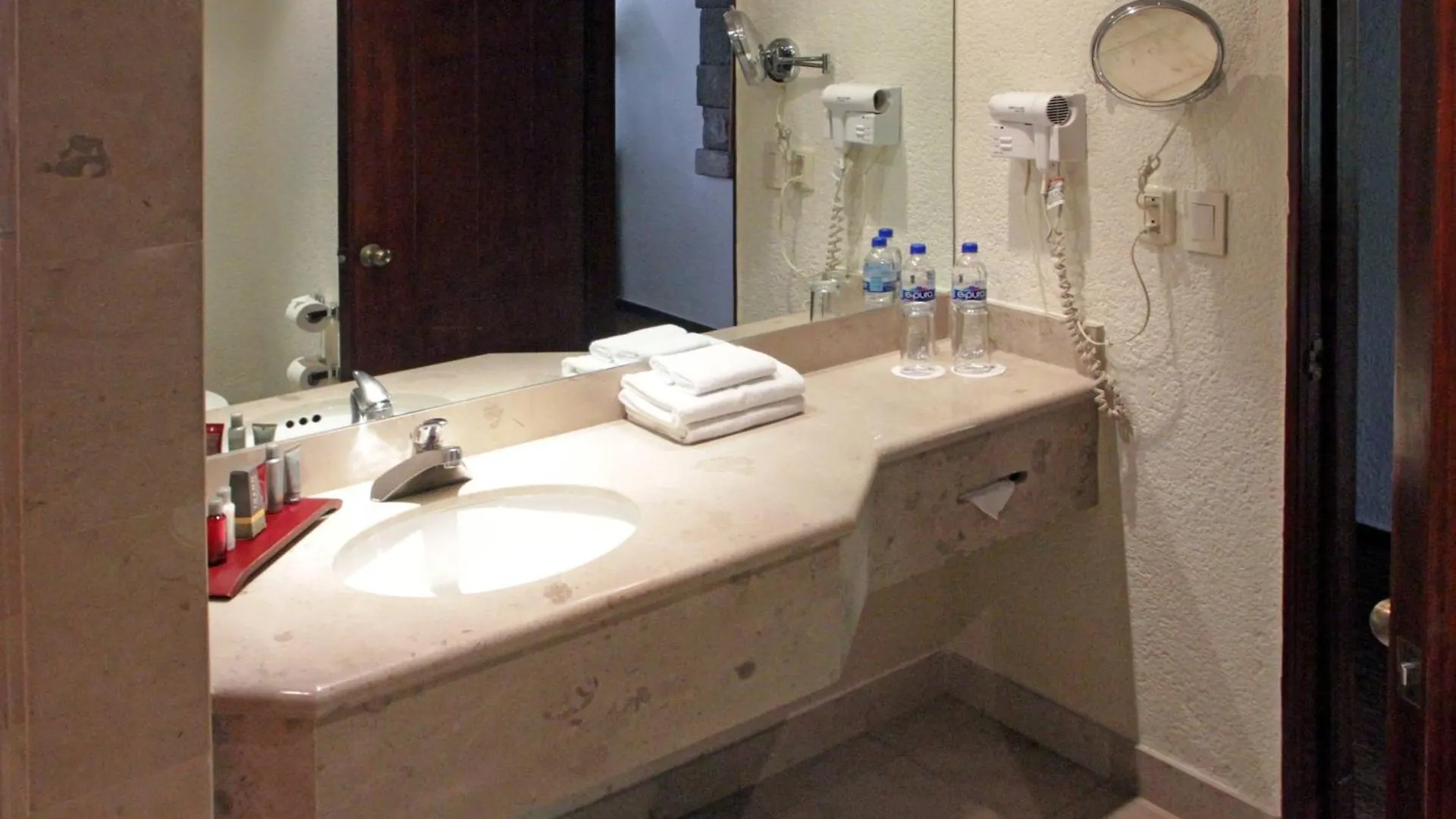Marriott Puebla Hotel Meson Del Angel 5*,