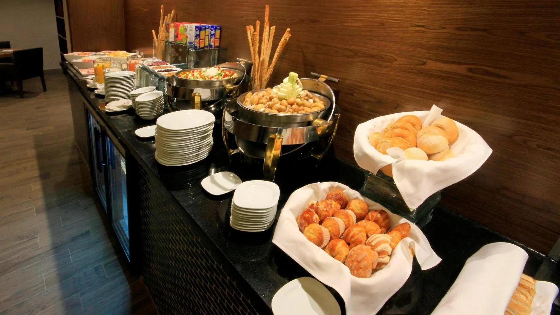 Marriott Puebla Hotel Meson Del Angel